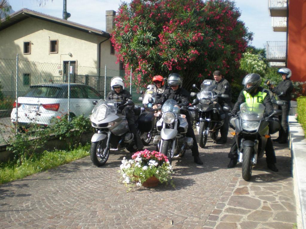 Bike & Wind Hotel Villa Maria 토르볼레 외부 사진