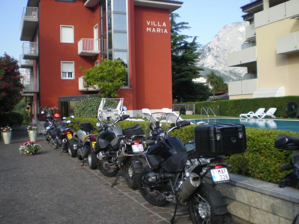 Bike & Wind Hotel Villa Maria 토르볼레 외부 사진