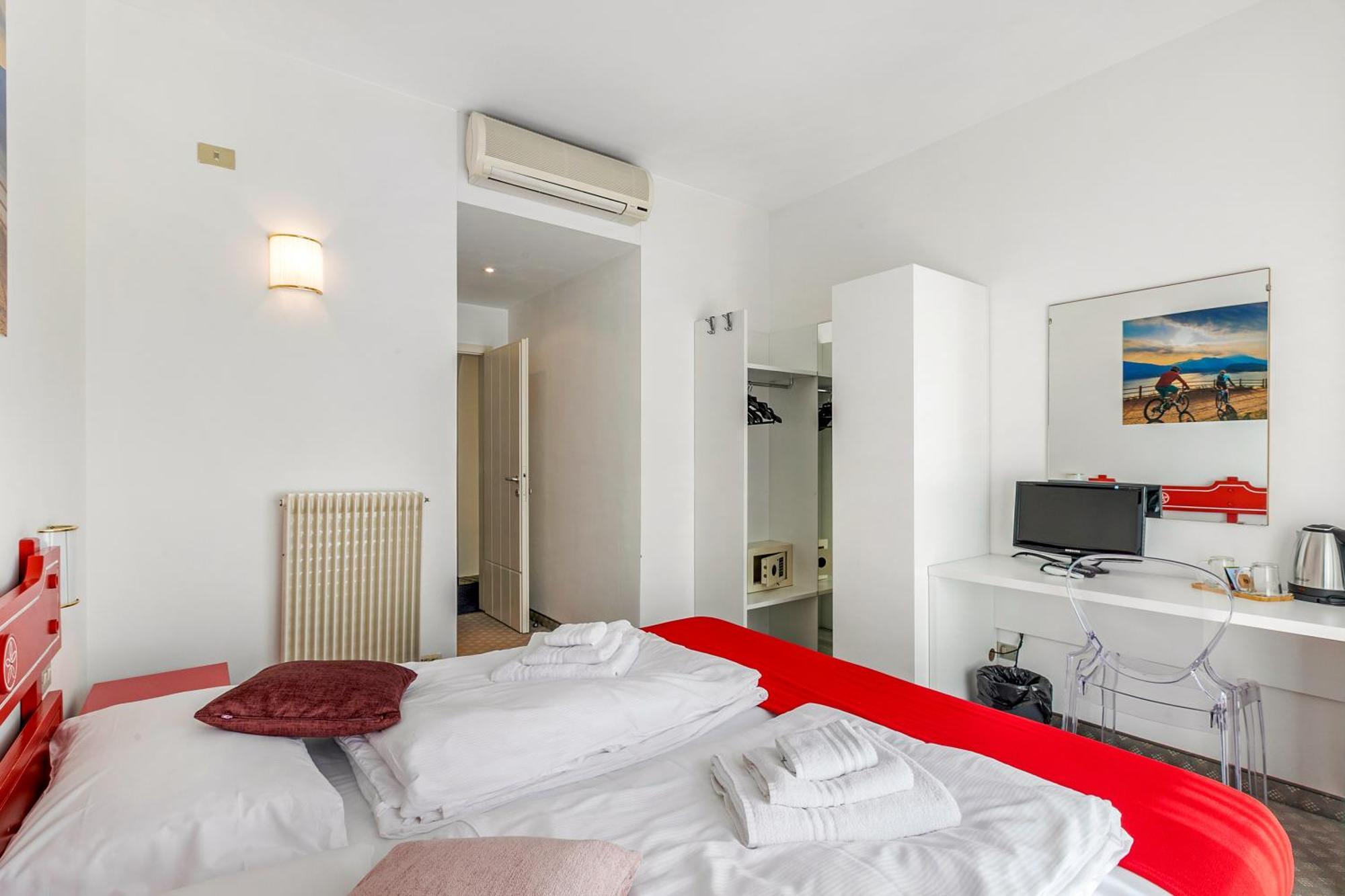 Bike & Wind Hotel Villa Maria 토르볼레 외부 사진