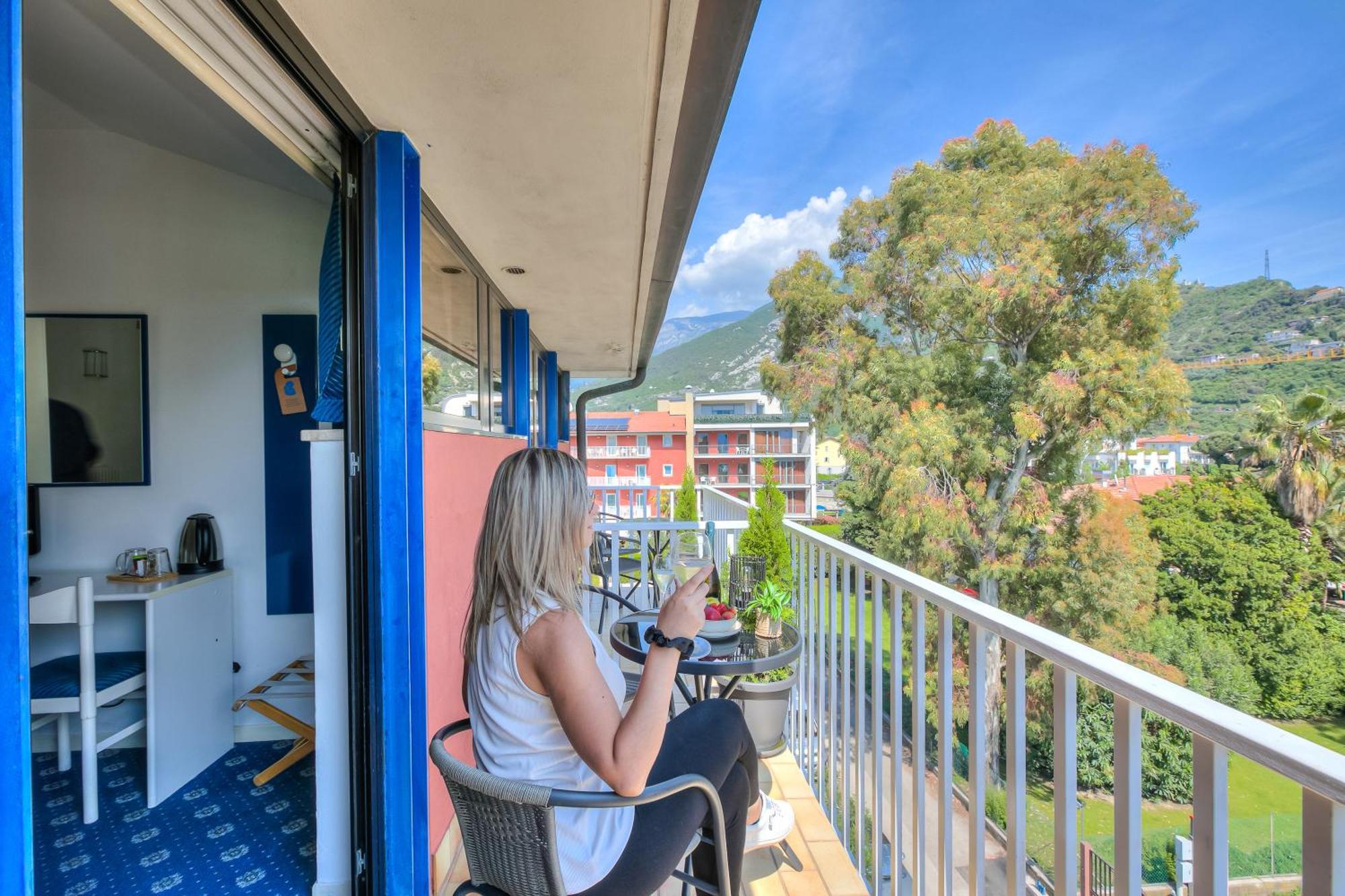 Bike & Wind Hotel Villa Maria 토르볼레 외부 사진