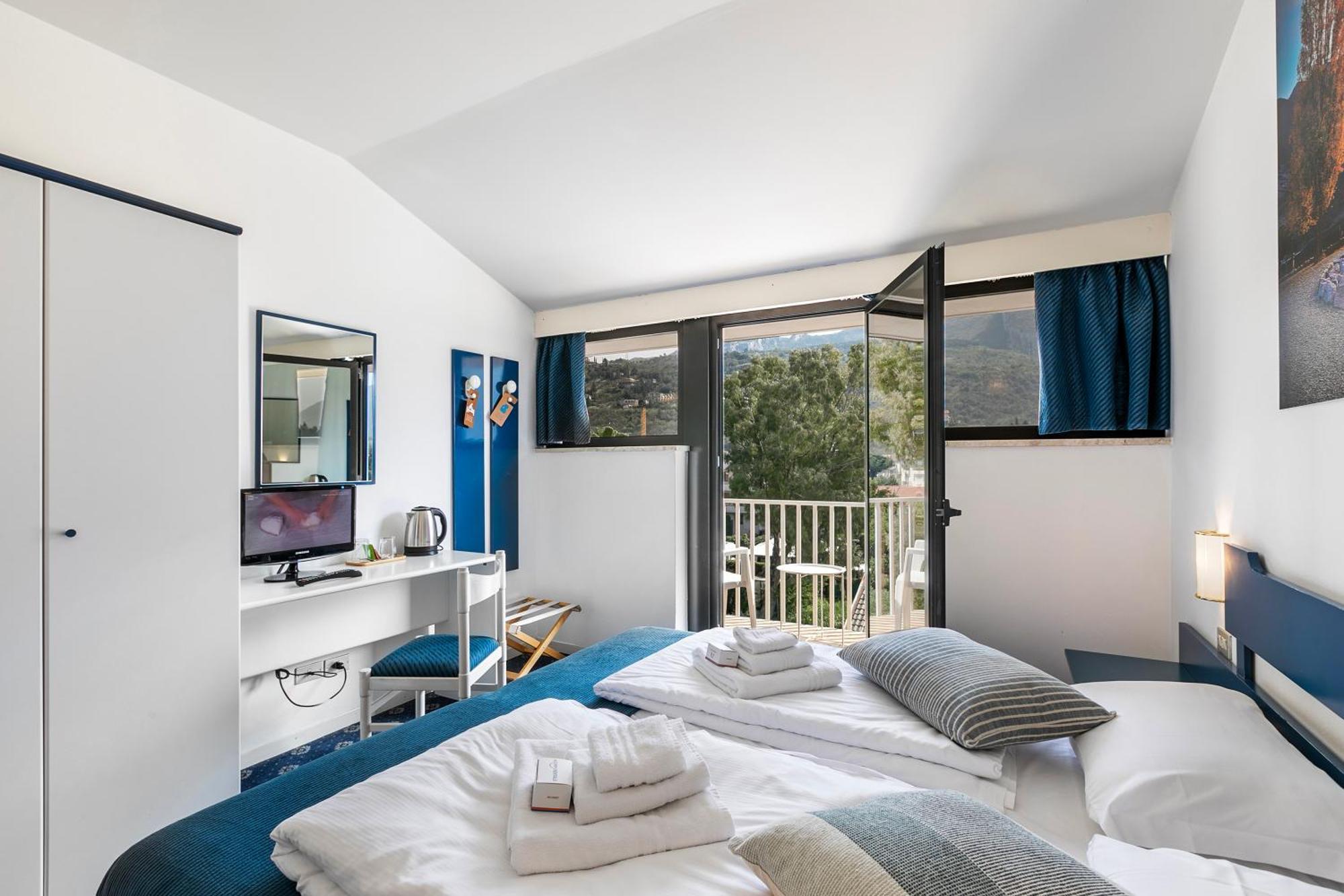 Bike & Wind Hotel Villa Maria 토르볼레 외부 사진