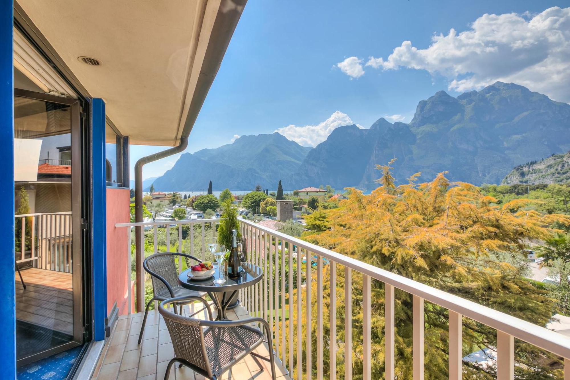 Bike & Wind Hotel Villa Maria 토르볼레 외부 사진