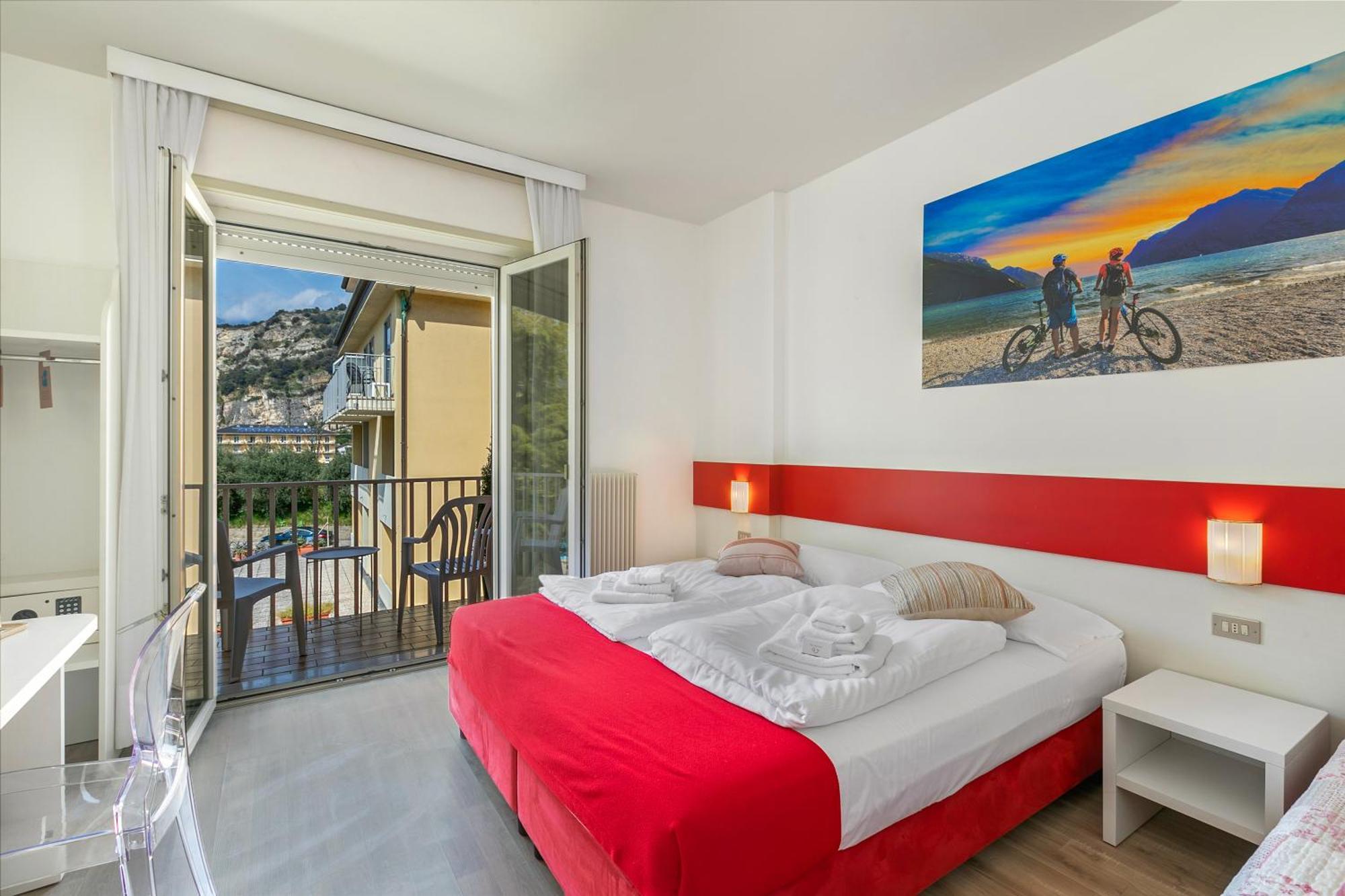 Bike & Wind Hotel Villa Maria 토르볼레 외부 사진