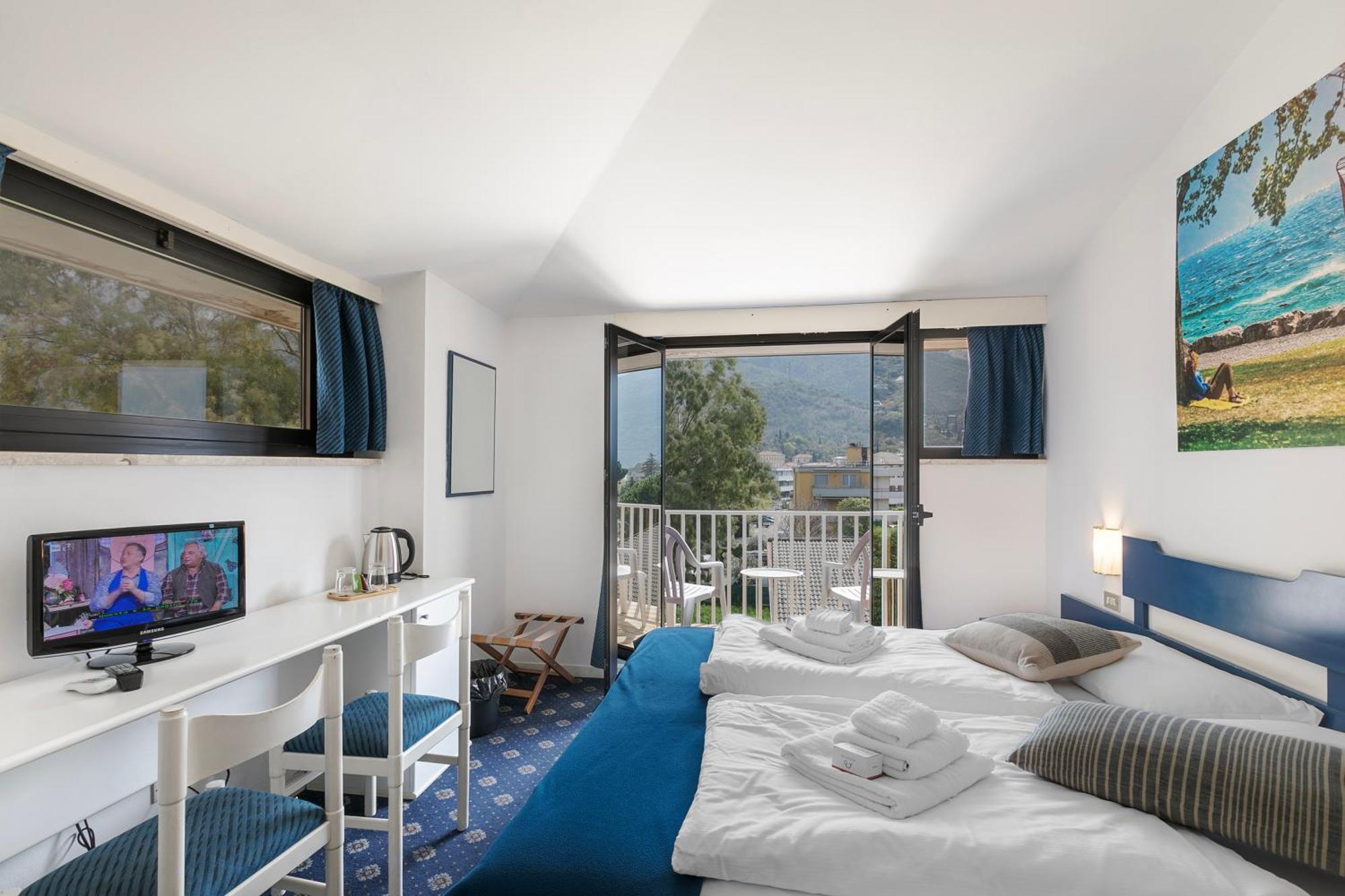 Bike & Wind Hotel Villa Maria 토르볼레 외부 사진