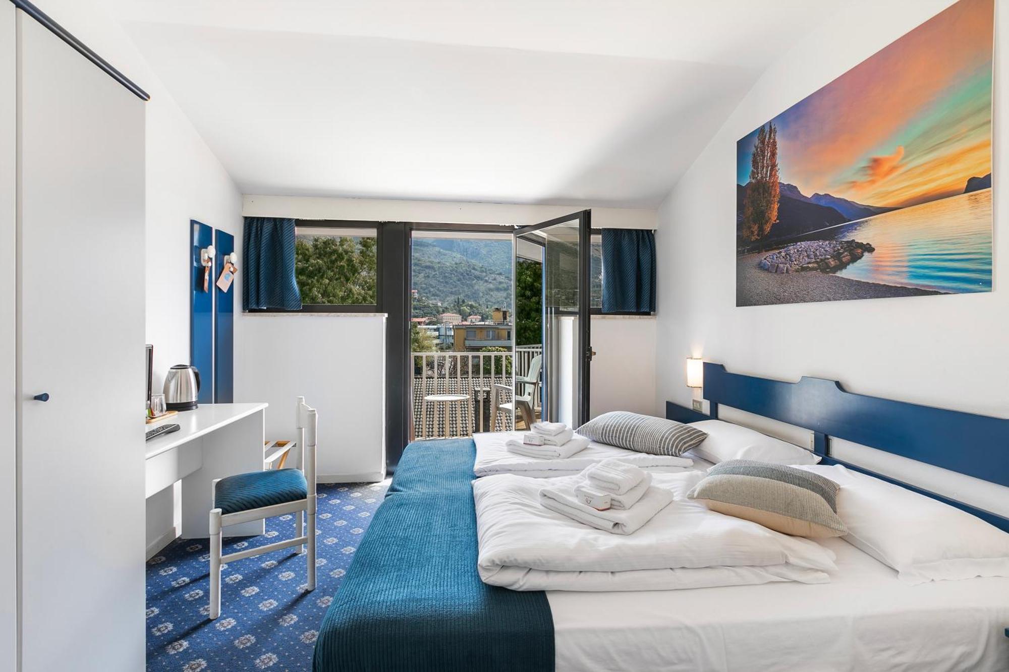 Bike & Wind Hotel Villa Maria 토르볼레 외부 사진