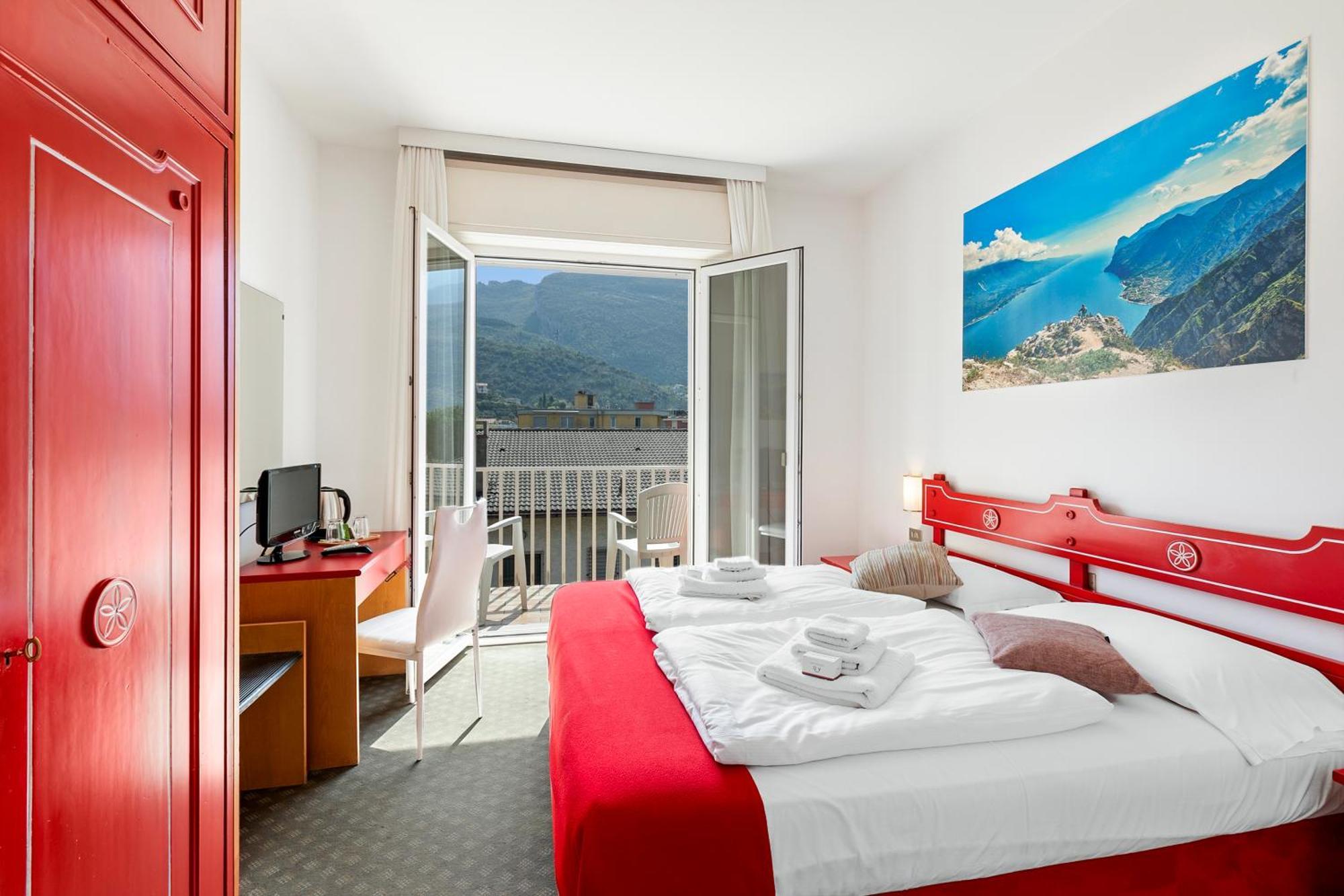 Bike & Wind Hotel Villa Maria 토르볼레 외부 사진