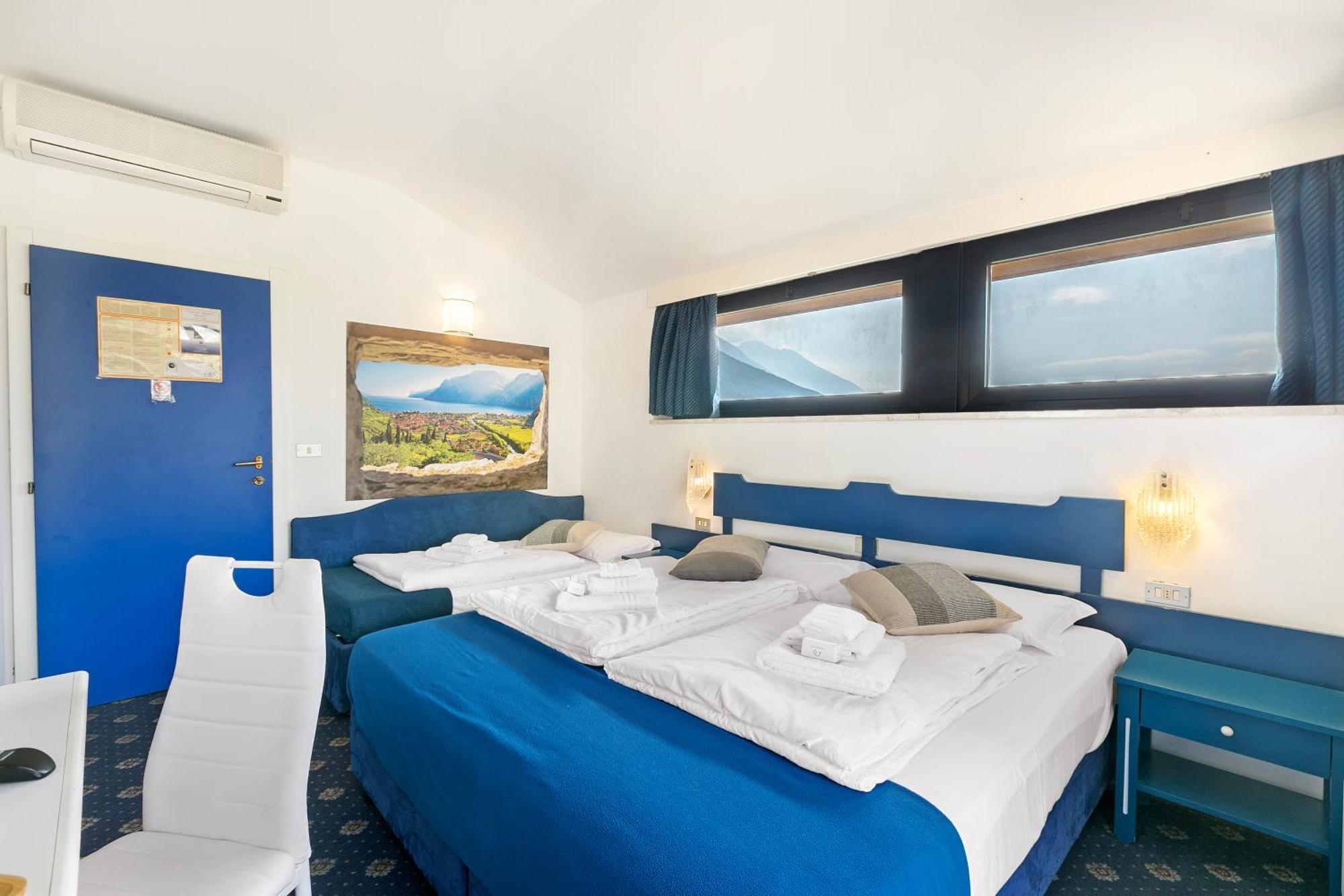 Bike & Wind Hotel Villa Maria 토르볼레 외부 사진