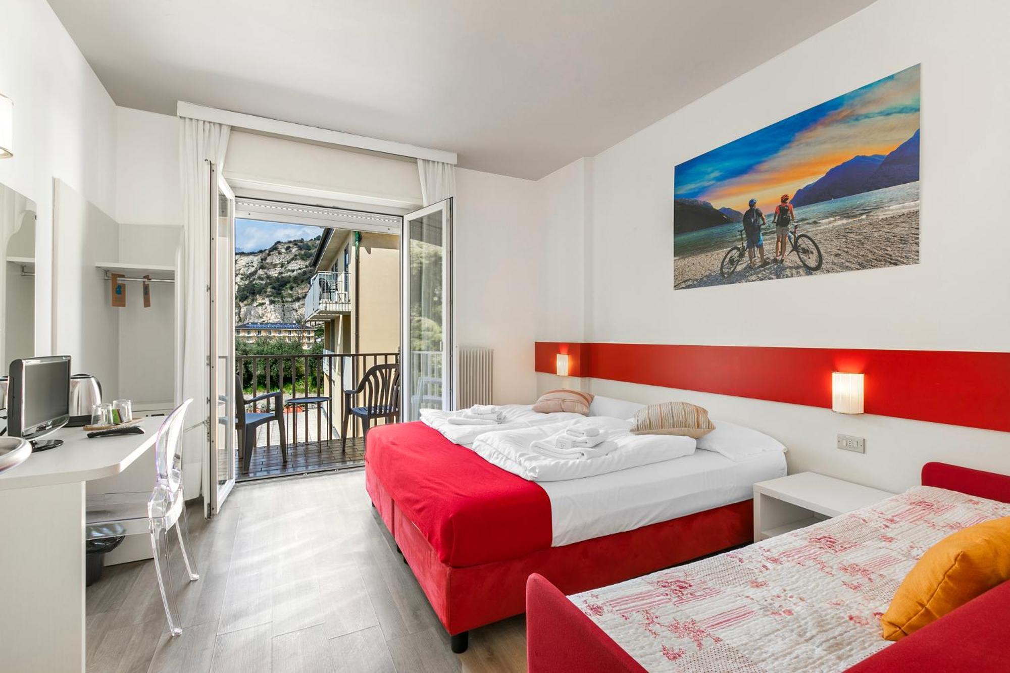 Bike & Wind Hotel Villa Maria 토르볼레 외부 사진